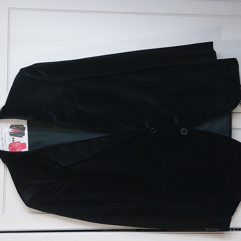 mens black velvet suit jacket, 42R Members Only by Europe Craft